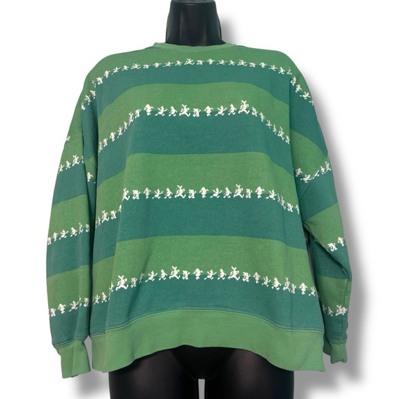 Disney World Mickey & Friends Green Striped Sweatshirt Size Medium Spellout - Picture 1 of 7